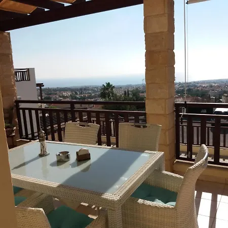بيت للعطل Loggin Holiday House