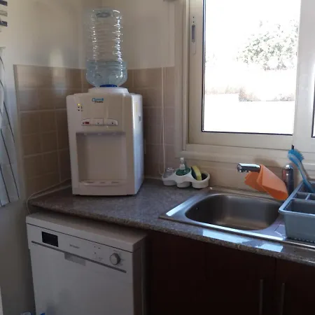 Holiday home Loggin Holiday House Peyia